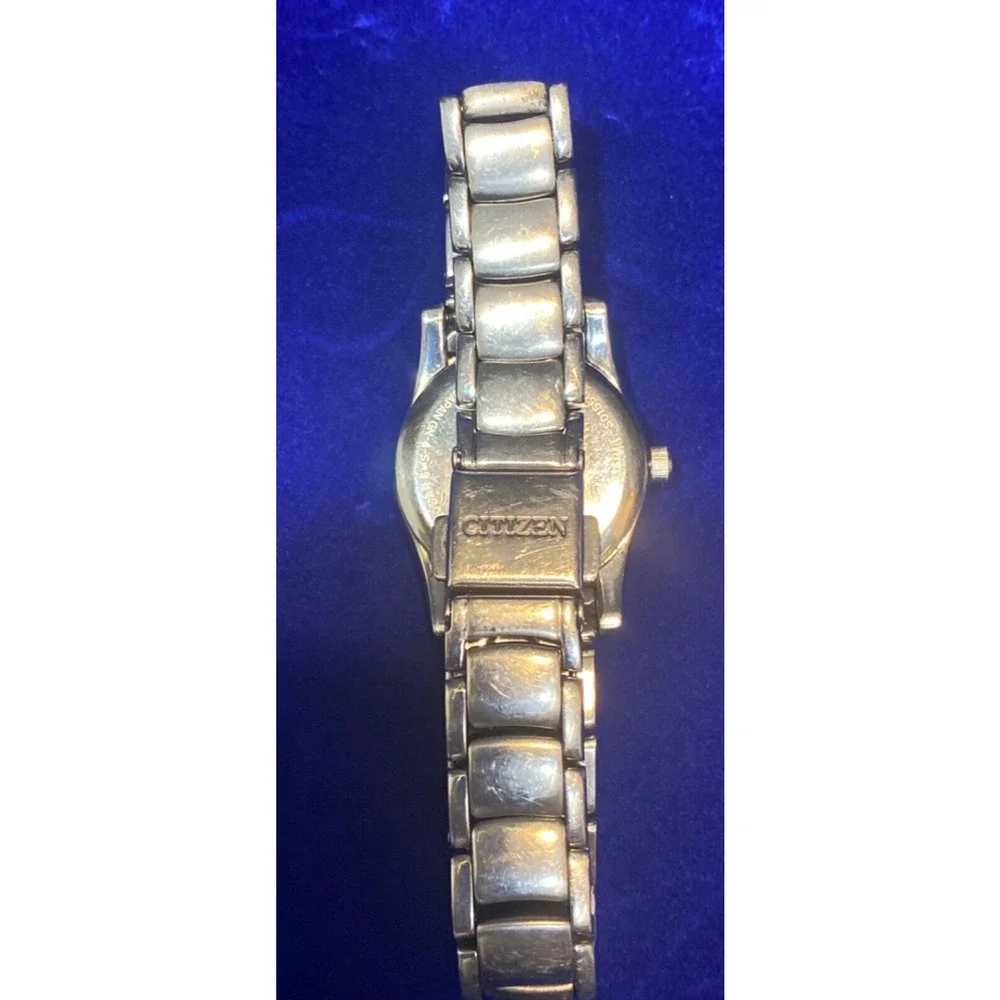 Citizen Eco Drive Women's Watch Silver Black